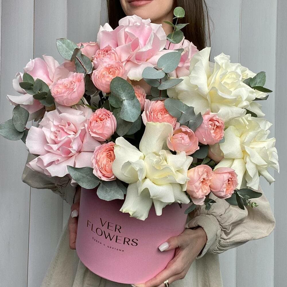 Фото 3 из 4: 🩷Французские розы с пионовидной кустовой розой Джульетта🌸